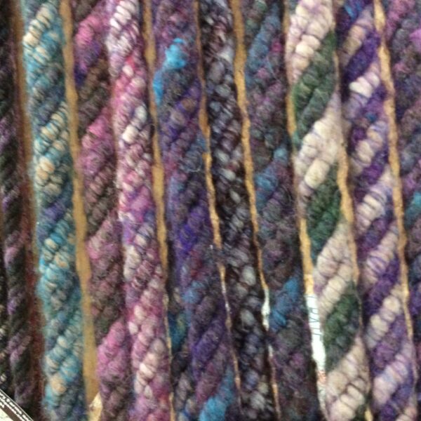 Medium - Large Leads