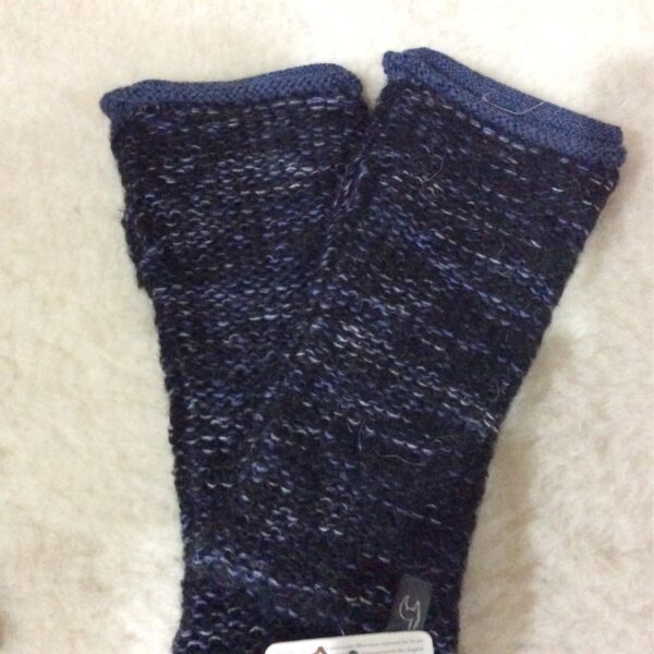 alpaca fingerless gloves black