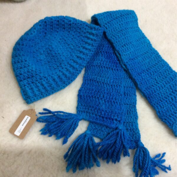 hand woven alpaca scarf and hat blue