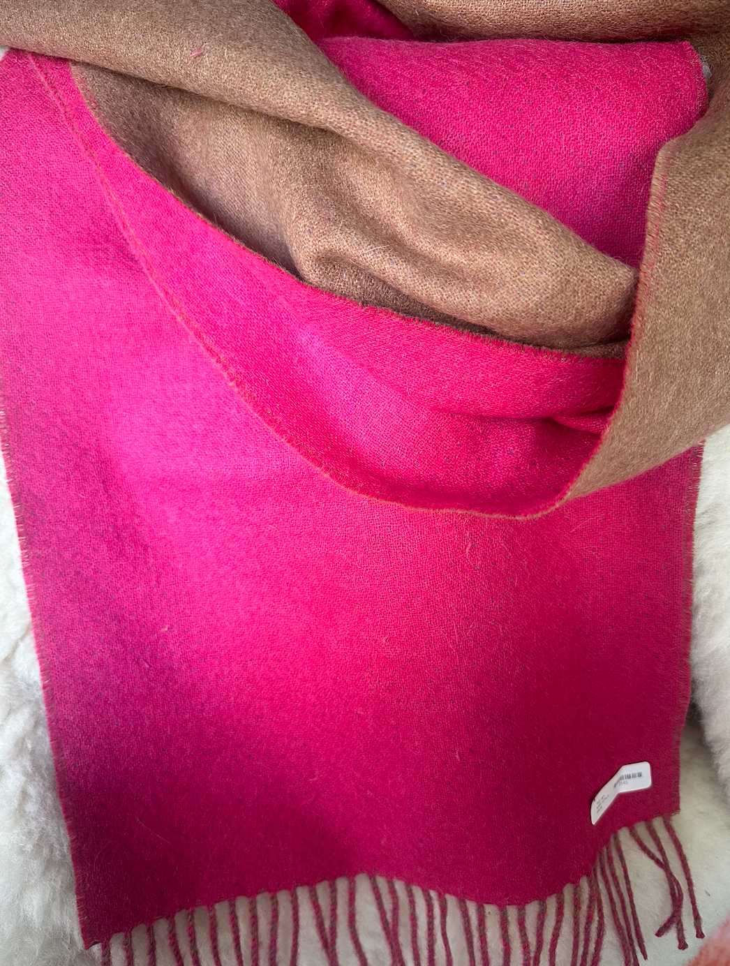 Alpaca reversible scarf pink and tan