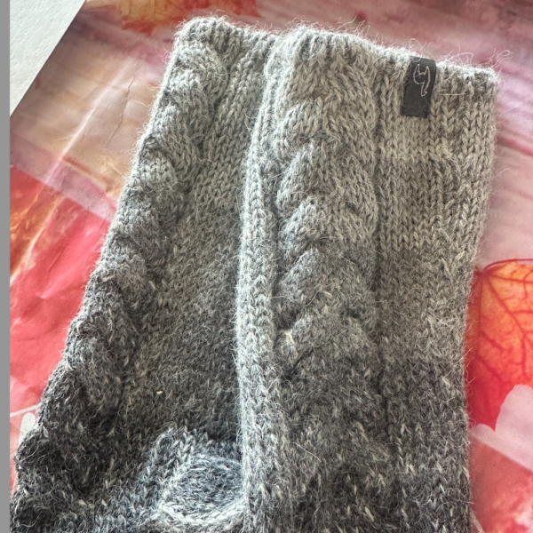 alpaca fingerless gloves gray