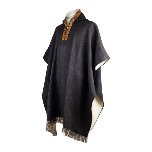 Alpaca hooded cape brown