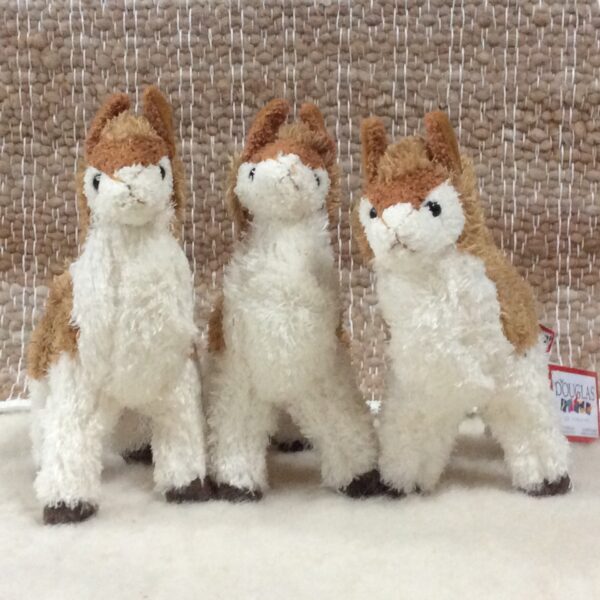 alpaca stuffie fawn and white