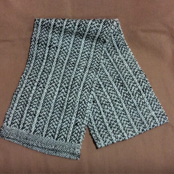 alpaca hand made scarf folded black and white
